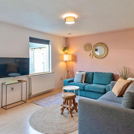 Spacious Family Holiday Home 잔드보르트 외부 사진